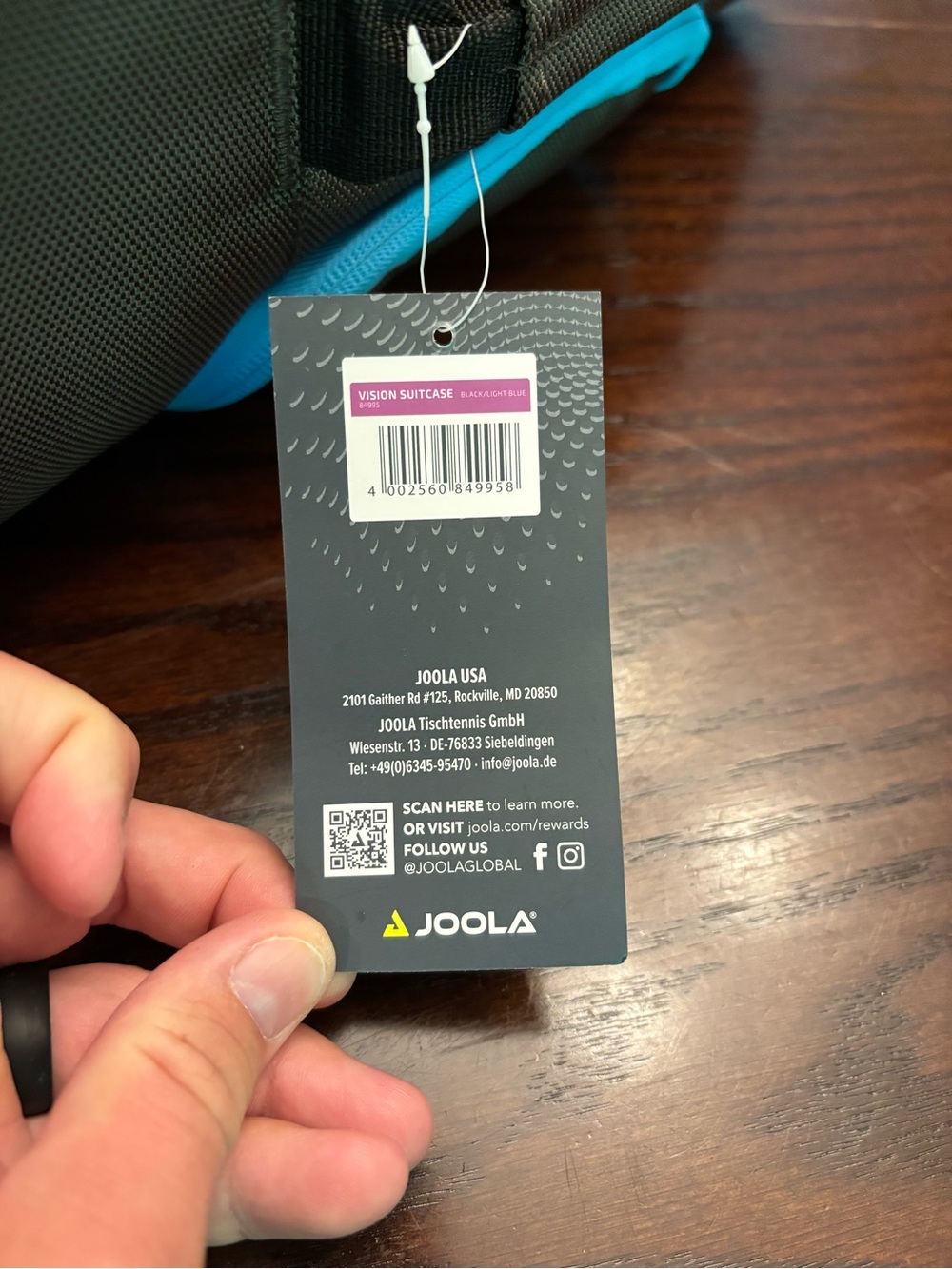 JOOLA Vision Suitcase - Picture 4 of 7